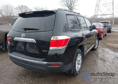 2012 Toyota Highlander Base V6 z USA, uszkodzony, nr VIN 5TDBK3EHXCS120778